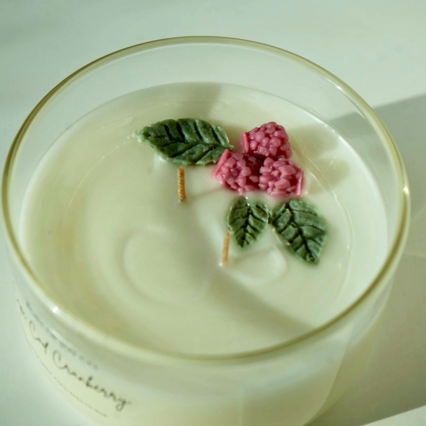 Cape Cod Cranberry 2-Wick Candle - Cranberry & Citrus