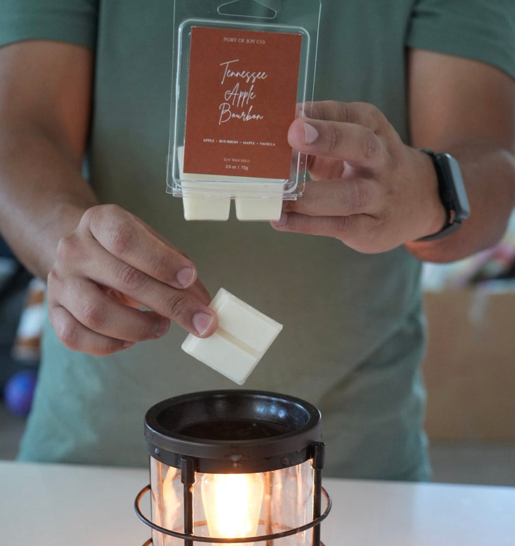 a customer using wax melts