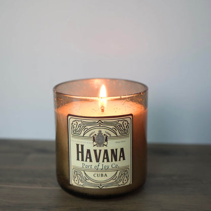 Havana-inspired candle blending warm ocean air with amber and smooth sandalwood.