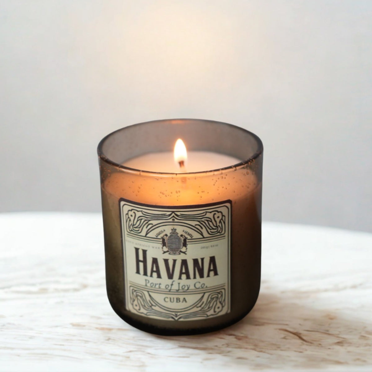 Amber and sandalwood scented candle with a rich, warm, woodsy fragrance profile.