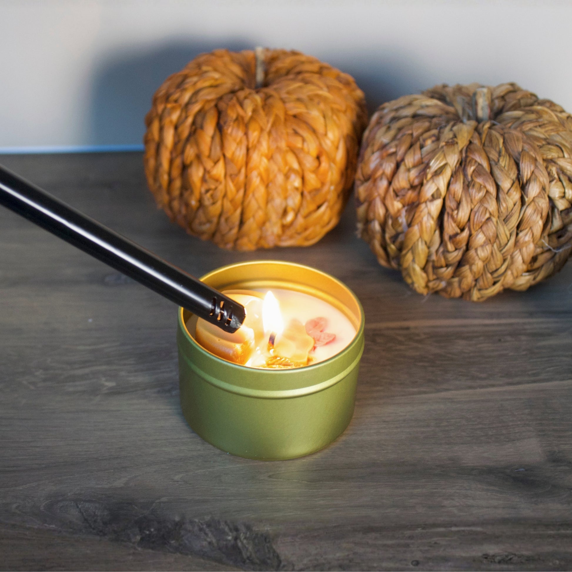 Port of Joy New England Pumpkin Patch travel-size tin candle with a minimalist design, a cozy fall fragrance and the perfect stocking stuffer or gift for friends.