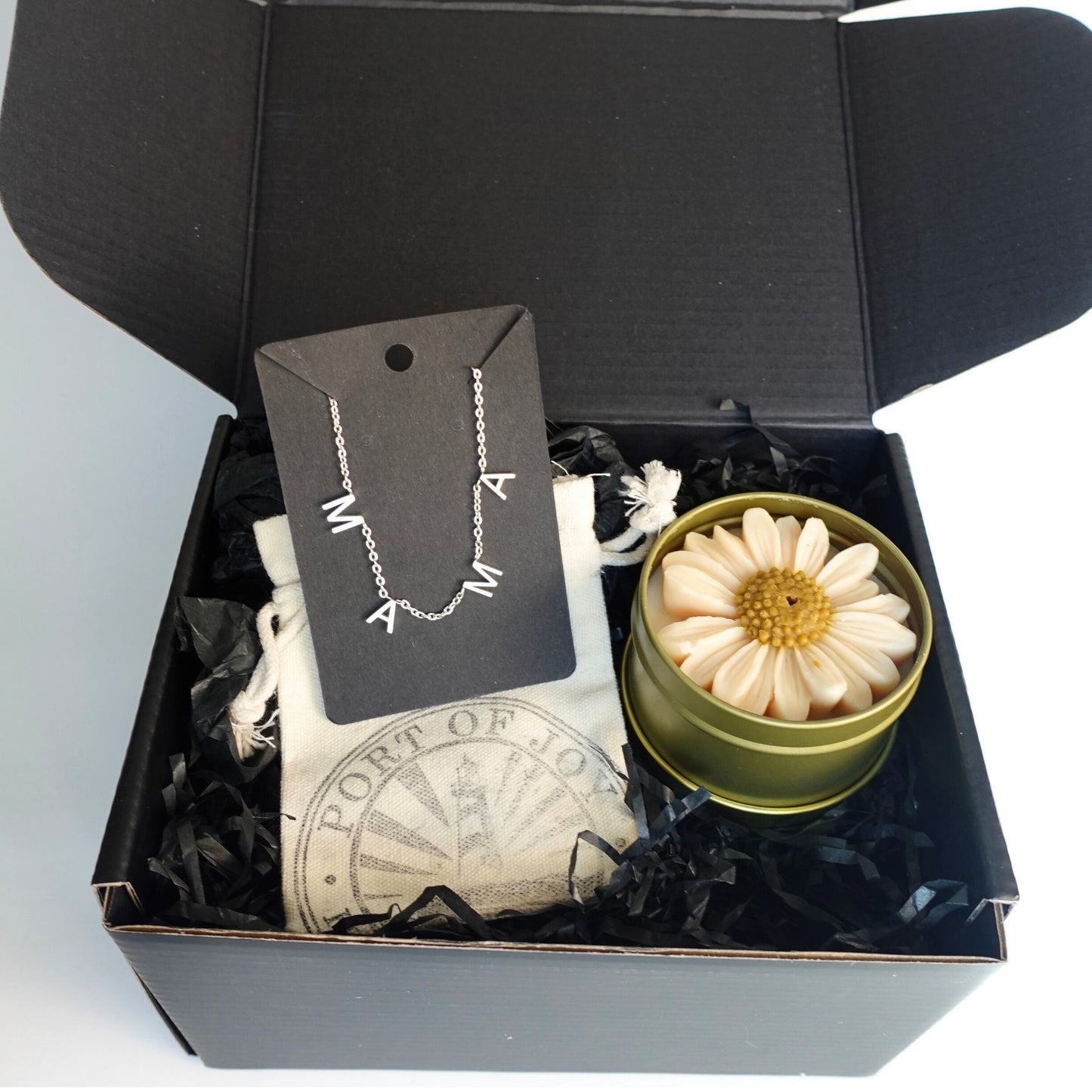 Mother’s Day Gift Set – Necklace & Candle