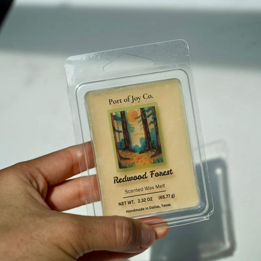 Soy wax melt, six cubes with cedar scented melts